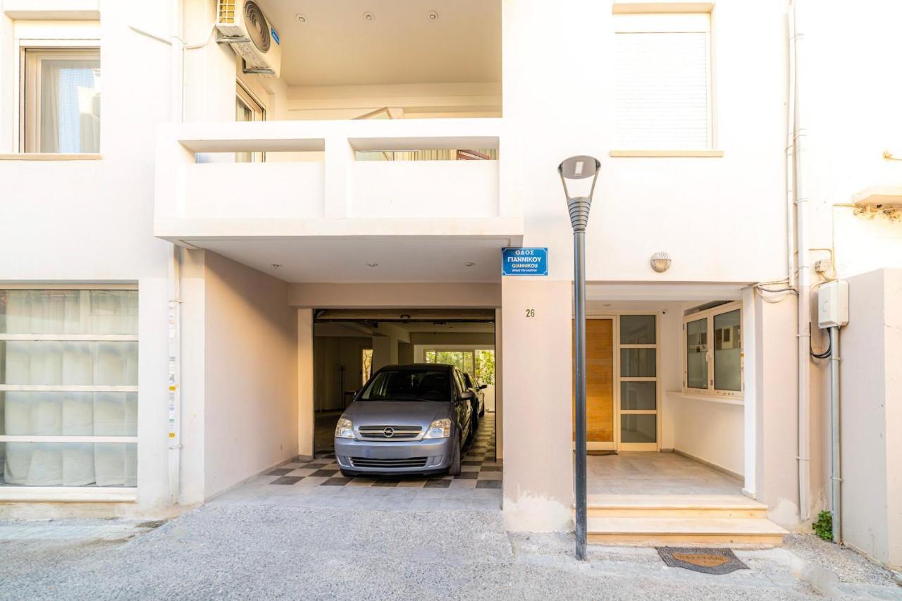 كاندية Luxury Town Center Suite Apt A2 المظهر الخارجي الصورة